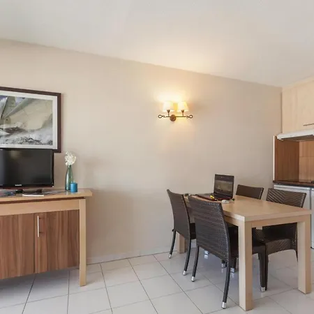 Appartamento Residence Cap Hermès, Port-Fréjus *
